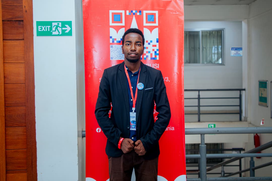 Junior Lespikius, Founder & CEO of FieldSync